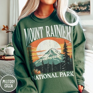 Mount Rainier Sweatshirt Washington Sweatshirt Mount Rainier National Park Sweatshirt Mt Rainier Sweater Pacific Northwest Shirt Cascades