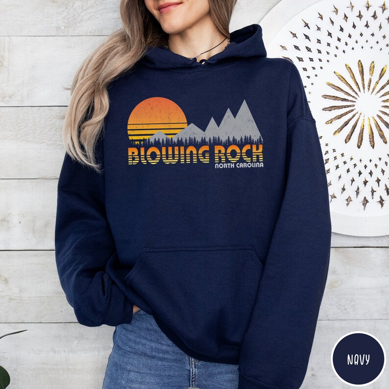 Blowing Rock North Carolina Hoodie Blue Ridge Mountains Sweater North Carolina Vacation Shirt Blue Ridge Parkway Vintage Carolina Traveler Gift Carolina Mountains Hoodie Vintage Mountain Hiking Gift Vintage Outdoor Adventure Shirt Retro Sunset Shirt
