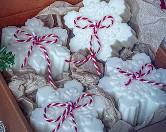 Snowflake Christmas Gift Box: Holiday Candle Set, Scandinavian Decor