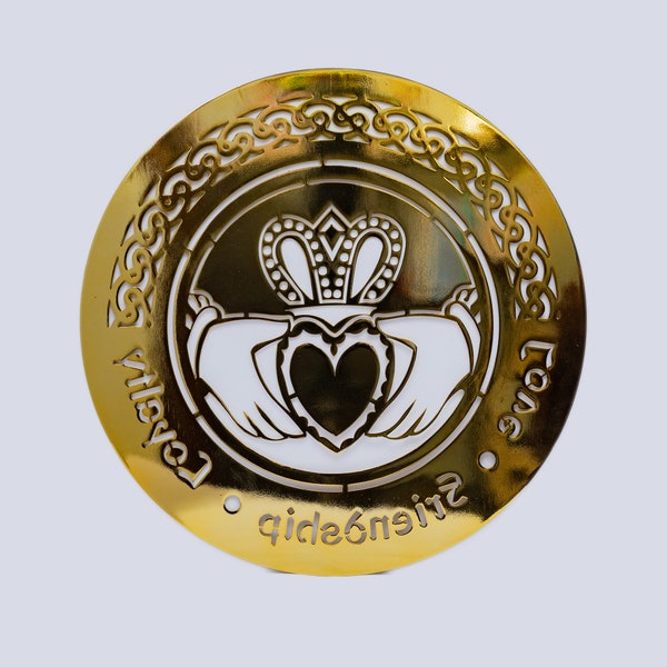 Exclusively Irish Claddagh round-shaped wall hang - Irish Home Decoration - Antique brass - Polished Brass - Black Nickel