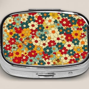 Cute Pill Box, Retro Pill Case, Gift for Friends,  Gift Ideas, Travel Accessories