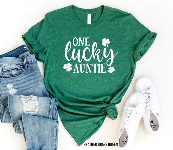 One Lucky Auntie Shirt, Womens St Patricks Day Shirt, St Patricks Family Matching Tee, Lucky Auntie Shirt, One Lucky Aunt, Shamrock Aunt Tee