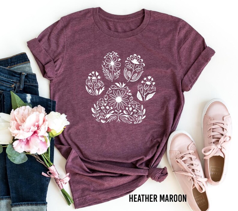 Floral Dog Paw shirt, Dog Paw Shirt, Dog Mom Shirt, Dog Lover Tee, Dog Paw Shirt, Floral Dog Paw Shirt, Floral Paw Gift