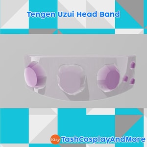 Op de afbeelding: Een wit plastic hoofdband met drie paarse, geometrisch gevormde edelstenen. Het hoofdband is ontworpen om te lijken op de hoofdtooi die het personage Tengen Uzui draagt ​​in de anime Demon Slayer.