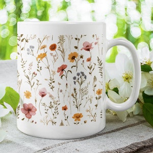 Pressed Flowers Mug, Boho Wildflowers Cottagecore Coffee Mug, Flower Garden Lover, Gift For Her, Botanical TeaCup