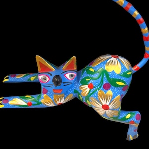 Colorful Alebrije Cat | hand carved wooden Oaxaca cat figurine
