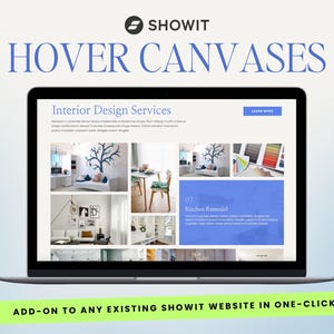 Pode incluir: Um ecrã de computador portátil que mostra um site com o texto "Hover Canvases" e "Serviços de design de interiores". O site apresenta uma grelha de imagens que mostram diferentes projetos de design de interiores, incluindo uma remodelação de cozinha, uma sala de estar e um quarto. O site foi concebido para ser usado com o construtor de sites Showit.