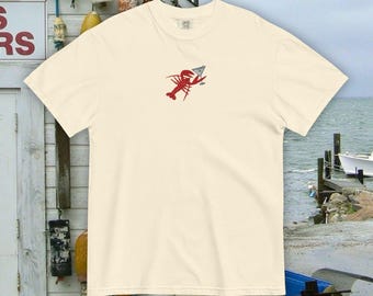 Comfort Colors Vintage Retro Lobster Martini Embroidered Tshirt, Beach Shirt, Lobster Shirt, Martini Shirt, Euro Summer Tee, Sardine Tee