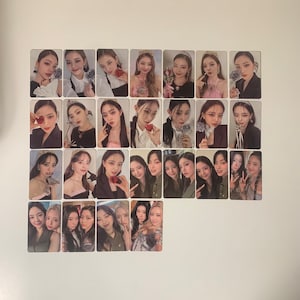 Itzy **OFFICIAL** Checkmate Album Photocards