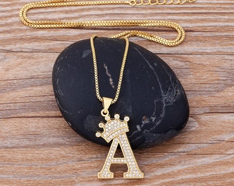 Luxury Copper Zircon A-Z Crown Alphabet Pendant Chain Necklace Hip-Hop Style Fashion Woman Man Initial Name Jewelry