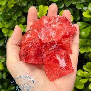 Natural Cherry Quartz Raw Stone - Rough Red Quartz for Aromatherapy & Essential Oils - Unique Gift for Home Decor, DIY Jewelry, Meditation