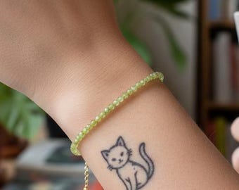 Peridot Minimalist Bracelet, 2mm Small Green Gemstone Jewelry, Delicate August Birthstone Crystal, Dainty Gift for Her