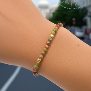 Unakite Minimalist Bracelet Delicate Beaded Green Gemstone Skinny Bracelet 3MM Tiny Bead Stone Bracelet Yoga Crystal Dainty Bracelet Gift