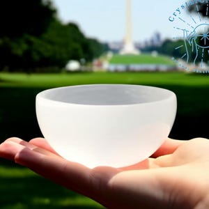 Selenite Crystal Bowl - 100% Natural Mineral Specimen Selenite Bowl for Home Decor, Meditation, Parties, Weddings - Charging Bowl Gift