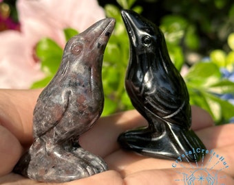 Natural Obsidian Crow Figurine Hand Carved Miniature Stone Animal Figure Bird Statue Mineral Yooperlite Carving Home Decor Personalized Gift