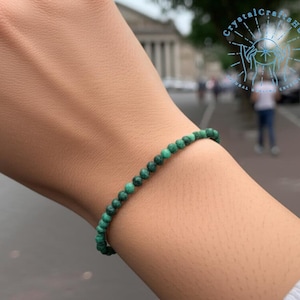 Malachite Minimalist Bracelet, Green Malachite Gemstone Bracelet 2MM Malachite Beaded Bracelet Birthstone Gift for Mom Sister Wife Friends