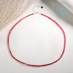 Red Spinel Choker Natural 3mm Red Crystal Gemstone Bead Dainty Necklace Adjustable Yoga Crystal Minimalist Choker Gift for Mom Sister Wife