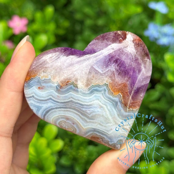 Flower Agate Heart Crystal #1 – Mercuryxshop Heart-Shaped Flower Agate Stone Decor display picture 1