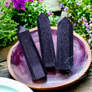 Blue Goldstone Tower Crystal Chakra Tower Wand Blue Blue Sandstone Crystal Point Obelisk Crystal Home Decoration Crystal Gift +Gift Pouch