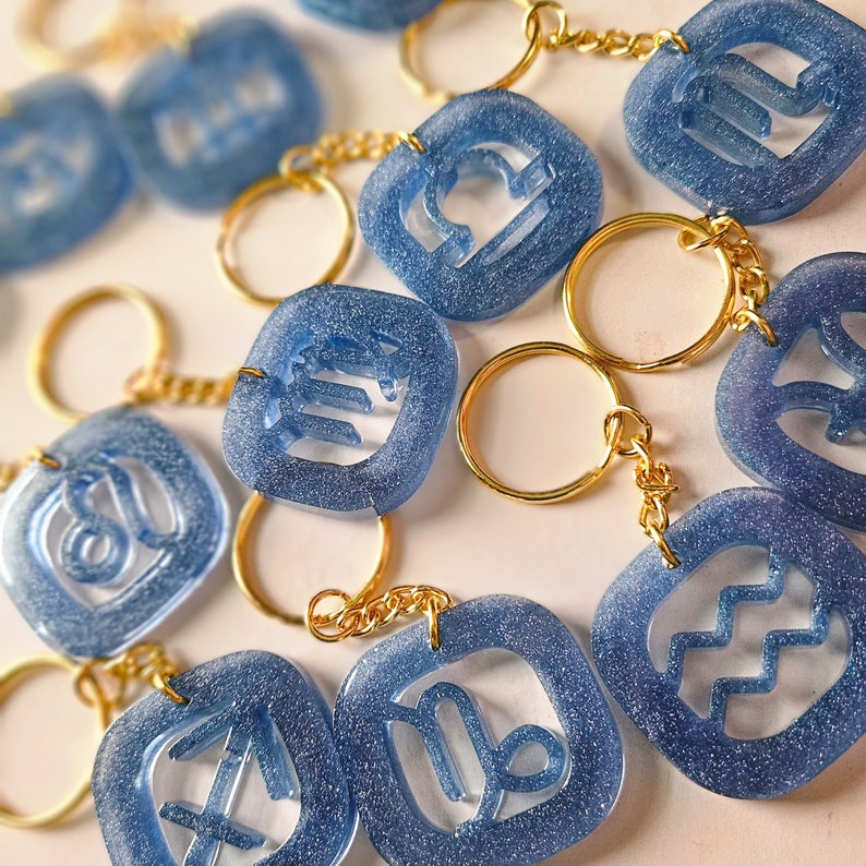 Zodiac Signs Astrology Keychains Handmade Epoxy Resin Blue Purple Shift ...