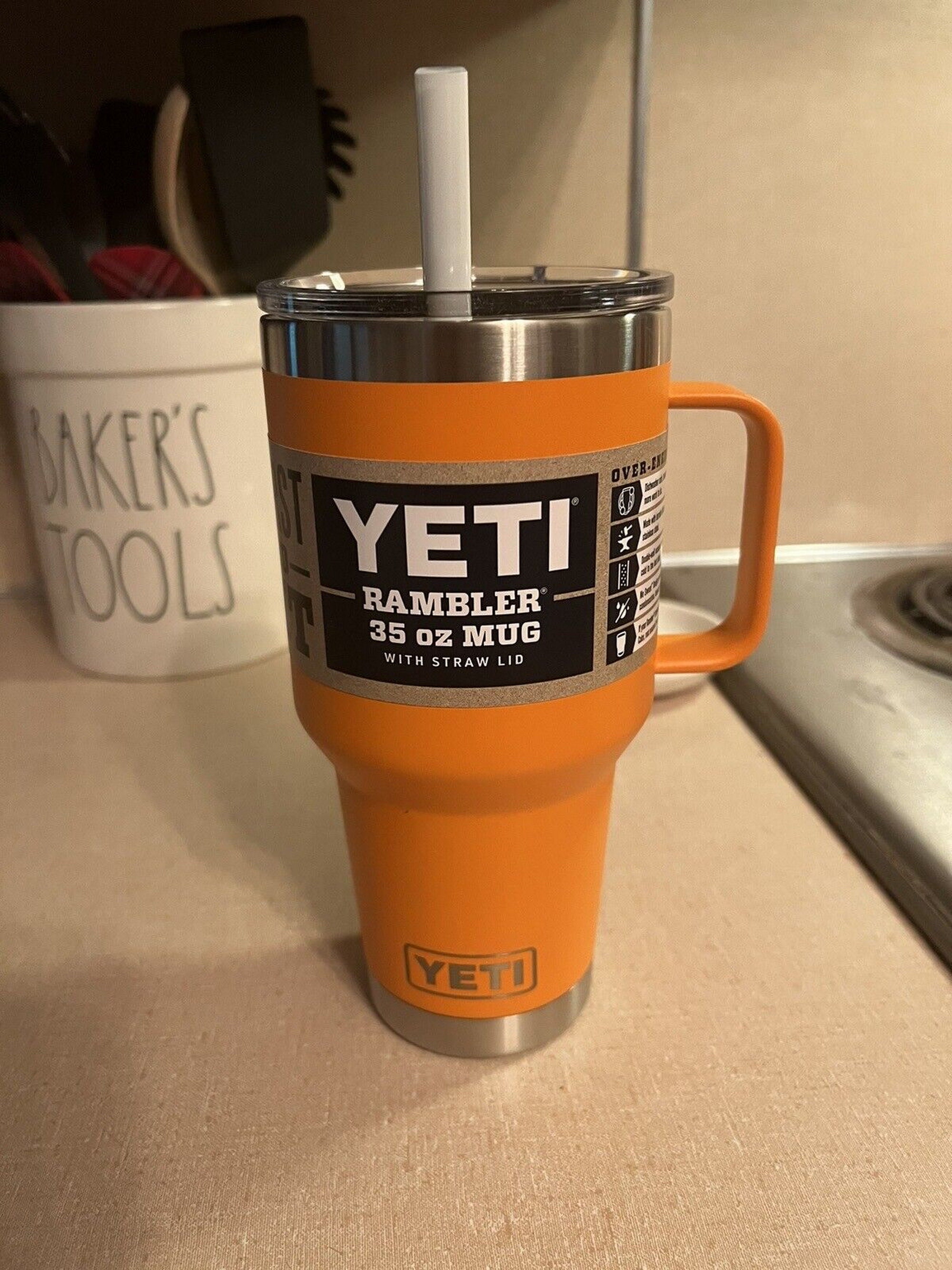 YETI 35 oz mug KING CRAB ORANGE STRAW LID Rambler Mug Cup With Handle NWT