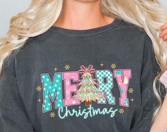 Retro Christmas Graphic Tee: Comfort Colors Holiday Shirt