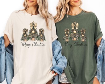 Comfort Colors Merry Christmas Tree Shirt: Festive Holiday Tee