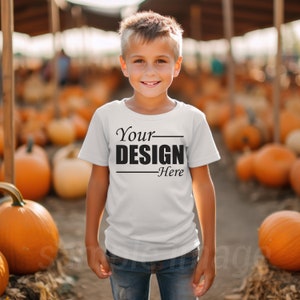 Camicia per bambini piccolo ragazzo Mockup Zucche di Halloween Bianco Bella Tela 3001Y, Maglietta per bambini Mock Mockup, Mockup per bambini Giovane neonato