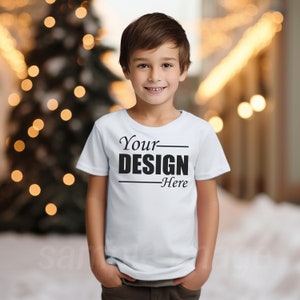 Camicia per bambini Mockup Natale Bianco Piccolo Ragazzo Bella Canvas 3001Y, Maglietta per bambini Mock T-shirt Mockup, Bambini Mockup Giovane neonato, Natale alla moda