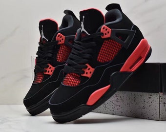 Air Jordan 4 Sneakers Retro "Red Thunder"