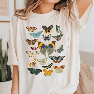 Butterfly Vintage Shirt, Butterfly T-Shirt, Butterfly Graphic Shirt, Gift For Her, Botanical Tee, Butterfly Gift