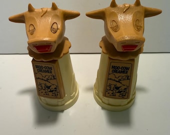 Set of MCM Whitley Industries Plastic Moo- Cow Creamer, Made in Warren Pennsivania from the 1970s.