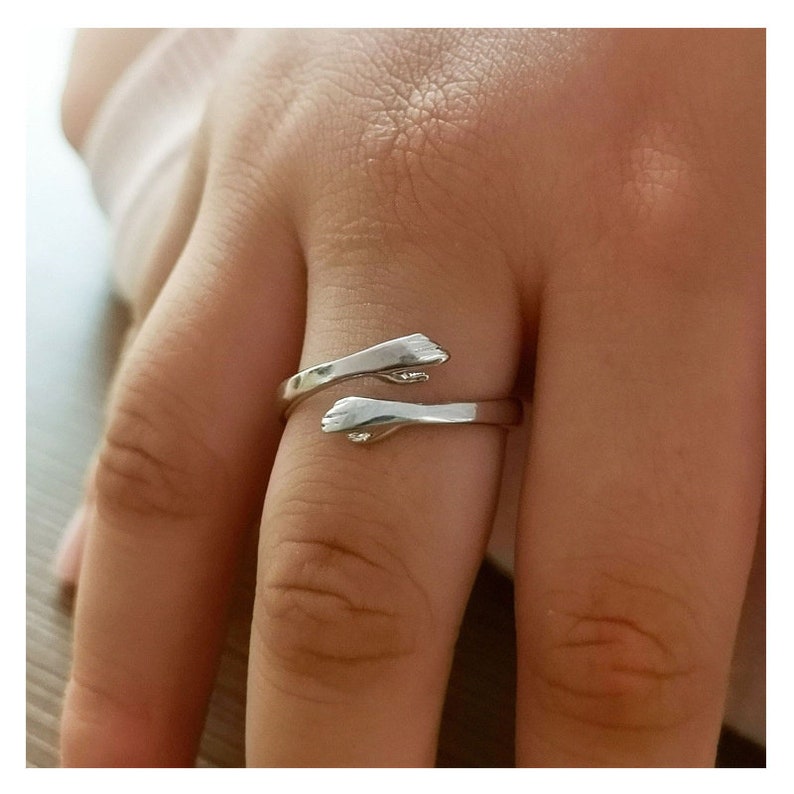 To My Granddaughter Hug Ring Gift For Daughter Christmas Gift For Her Sterling Silver Adjustable Ring Unique Gift From Nana Mom Dad zdjęcie 3