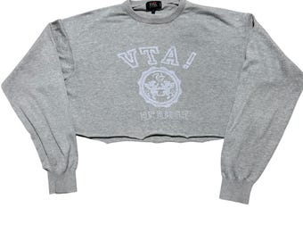Grey Oversized Crop Top Sweatshirt Cozy Casual Pullover for Women Trendy Streetwear Crop Sweatshirt Soft Loungewear Jumper