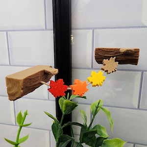 Autumn leaf jumping spider log bridge, cottagecore decor, spider rope, jumping spider accessories, 3D printed log, neodymium magnetic bridge