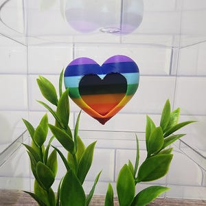 Heart Hide, cottagecore jumping spider hide, pride enclosure, reptile hide, 3D printed enclosure decor, magnetic hide