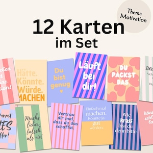 以下が含まれることがあります： Aufgeben ist keine Option、Du bist genug、Du packst dasなどのドイツ語のモチベーションを高めるフレーズが書かれた12枚の長方形カードセット。ストライプ、ハート、単色の背景にテキストが配置されています。