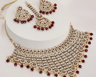Collana girocollo Kundan marrone, orecchini e set Tikka: gioielli da sposa indiani