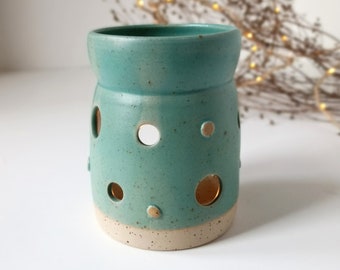 Essential oil burner / Ceramic burner  / Gift for her / Gift for him / Modern ceramics / Handmade ceramics / Céramique artisanale