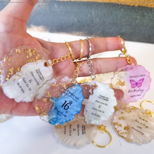 Elegantes Hochzeitsbevorzugungs-Schlüsselanhänger-Set in Silber, Gold, Blau und Rosa - mit Geschenkbox-Option - personalisiertes Epoxy-Schlüsselanhänger - Partygeschenke