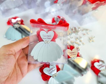Personalized Quinceanera Magnet Favors: Sweet 16 Party Gifts