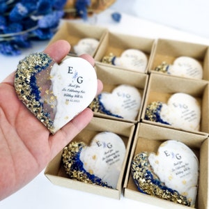 Imanes con forma de corazón en azul, verde y plateado con cintas: recuerdos de boda perfectos para invitados, regalo de agradecimiento, recuerdos magnéticos, recuerdos personalizados.