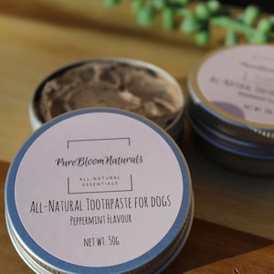 All-Natural Non-Toxic Bentonite Clay Dog Toothpaste, Peppermint Flavour, with Cinnamon and Parsley image 1