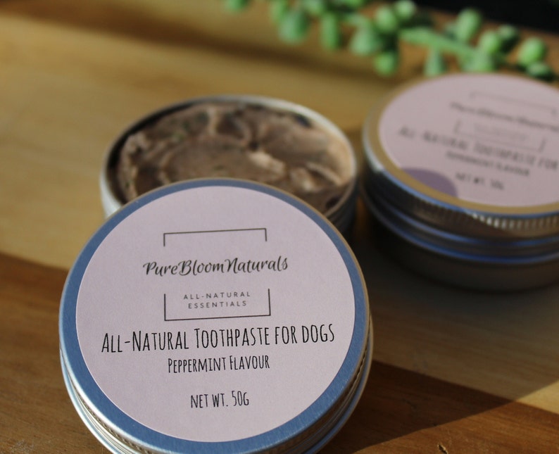 All-Natural Non-Toxic Bentonite Clay Dog Toothpaste, Peppermint Flavour, with Cinnamon and Parsley image 1