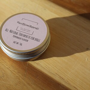 All-Natural Non-Toxic Bentonite Clay Dog Toothpaste, Peppermint Flavour, with Cinnamon and Parsley image 2