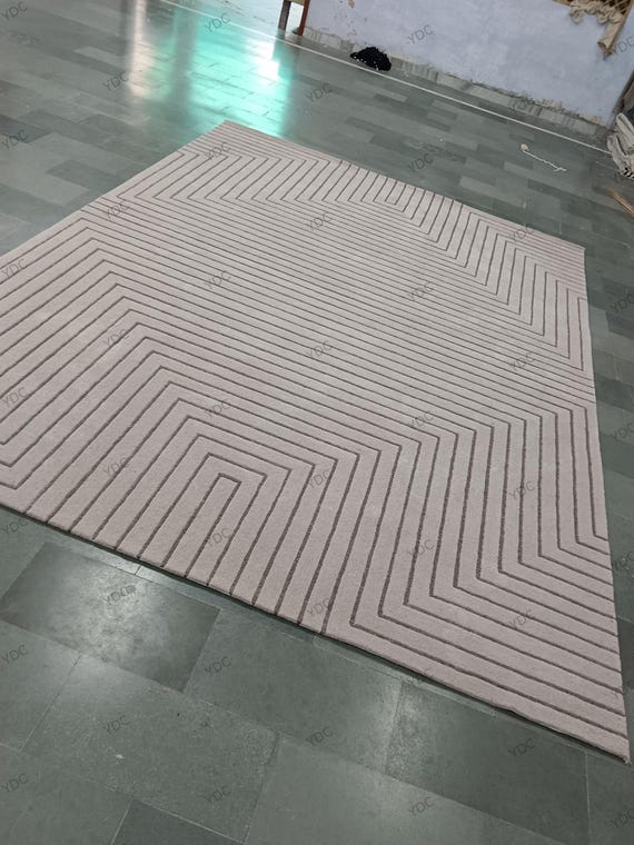 Hand Tufted Wool Rug: 3D Geometric Beige  8x10 Area Rug