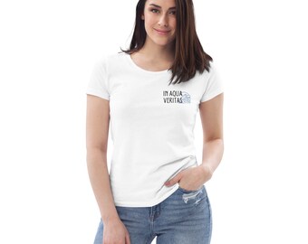 Tauchen in aqua veritas T-Shirt | Tauch Shirt | Tauchen-Shirt | Tauchen-Geschenk | Tiefsee Tauchen | Taucher Shirt | Öko-T-Shirt für Damen