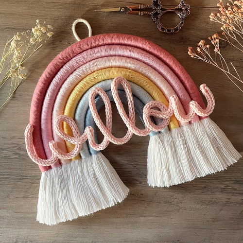 Arc-en-ciel en macramé personnalisé