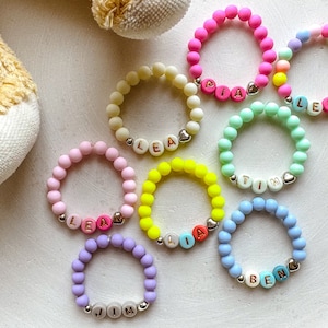 Pulsera personalizada para bebé niño con letras iniciales del nombre | fiesta de cumpleaños infantil | Pulsera regalo bebé niño bautizo