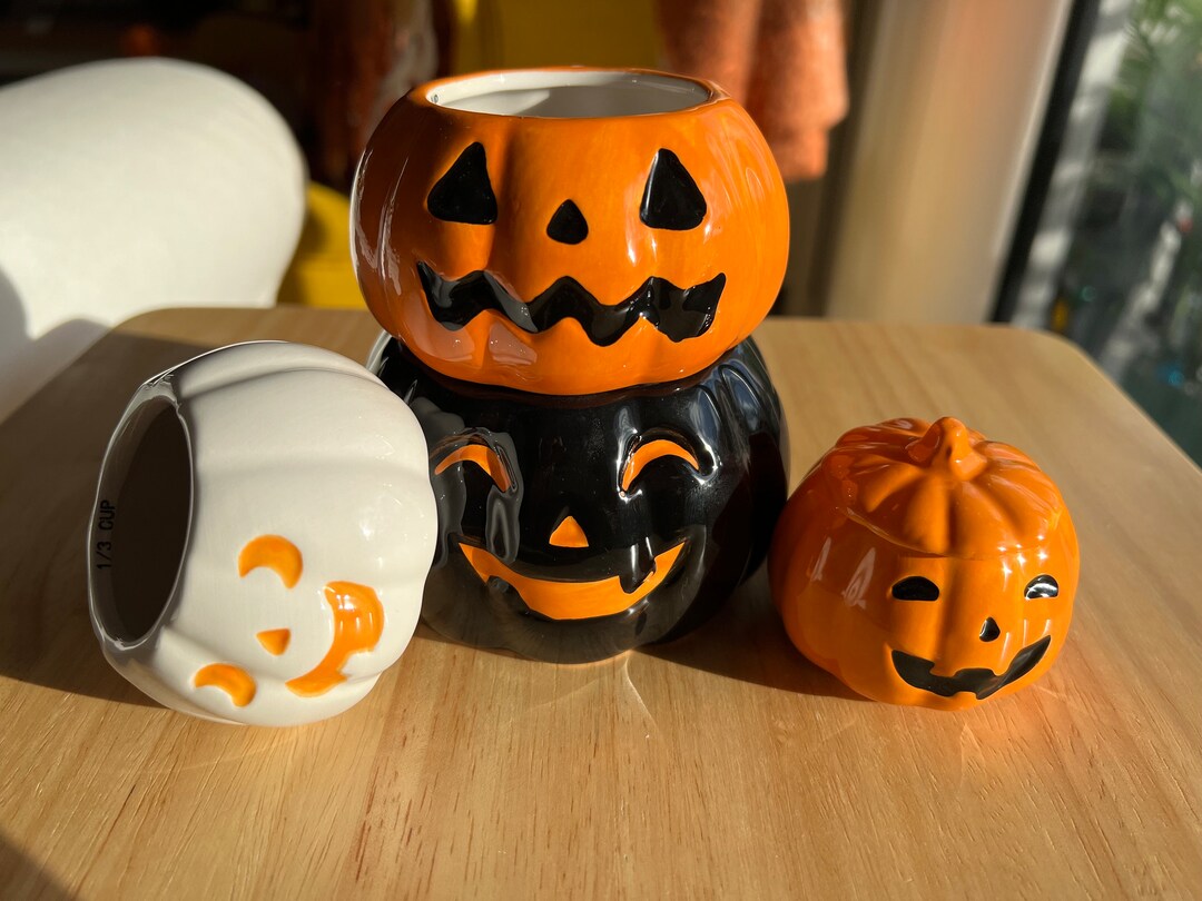 CUTEST Halloween Measuring Cups Four Cups One Lid Pumpkin Etsy
